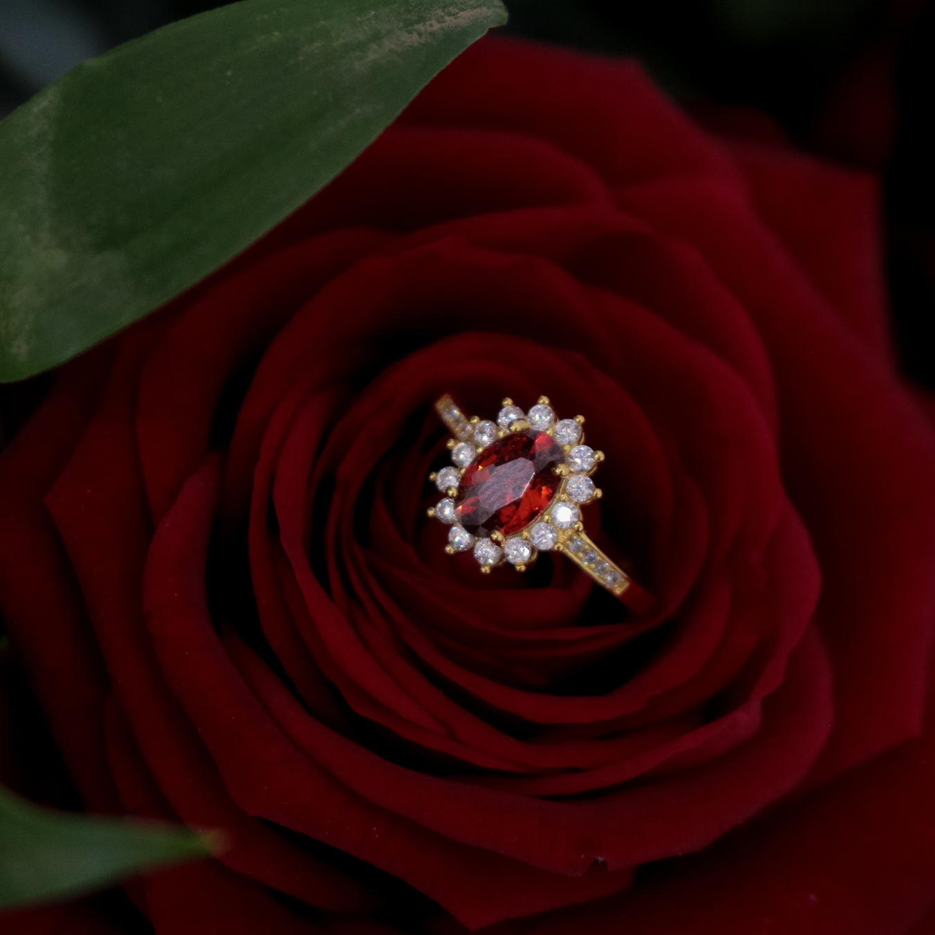Scarlet Ring aus Sterling erling Silber